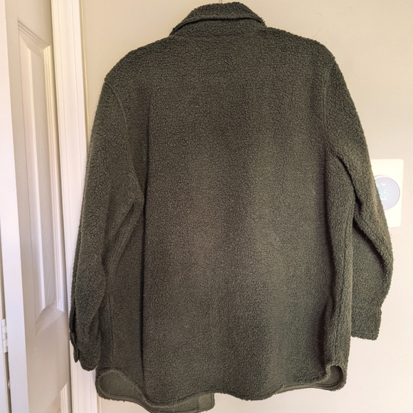 Forest Green Shacket - Picture 2 of 2